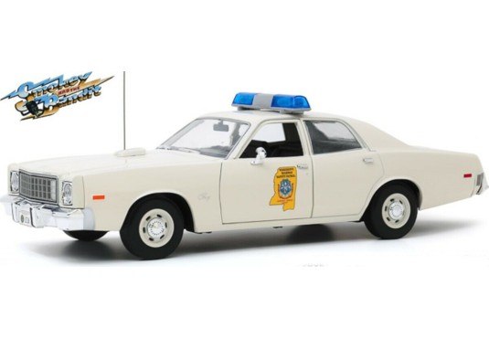 1/18 PLYMOUTH Fury 1975 "SMOKEY And The Bandit" PLYMOUTH