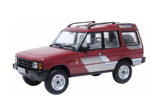 1/43 LAND ROVER Discovery 1...