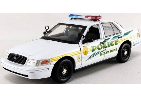 1/18 FORD Crown Victoria Police Interceptor "CSI Miami" FORD